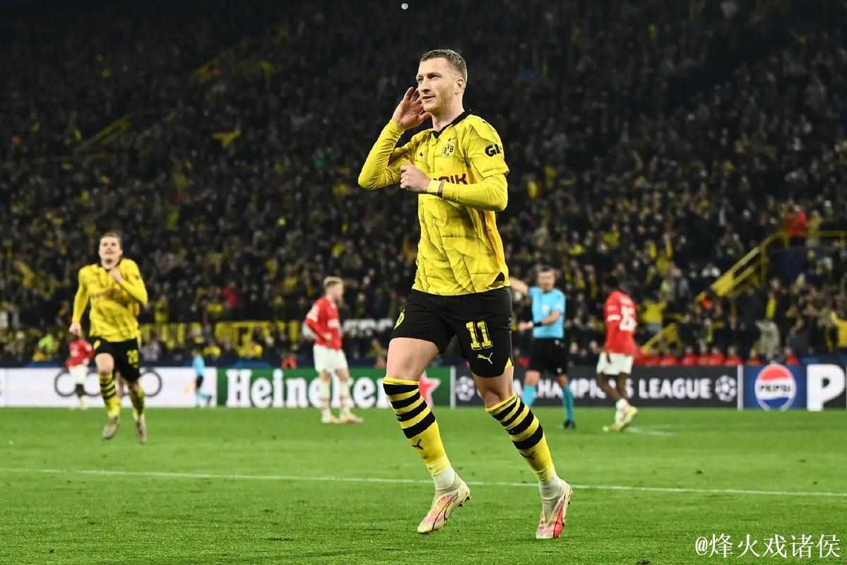 德甲-桑乔建功罗伊斯绝平 多特蒙德3-3战平帕德博恩 德甲-桑乔建功罗伊斯绝平 多特蒙德3-3战平帕德博恩