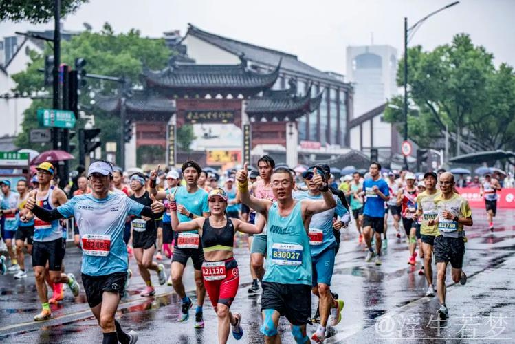 绍兴举办浙江马拉松速度赛